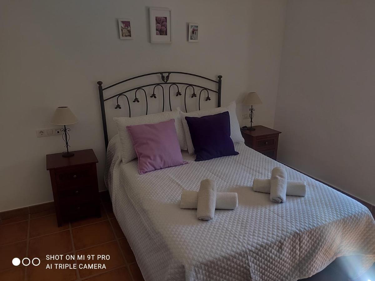 El Lagar De Pepe Bed and Breakfast Casabermeja Exteriör bild